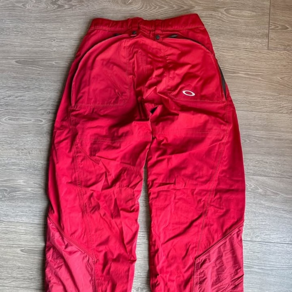 Oakley Women's Snow/Ski Pants - Picture 2 of 3